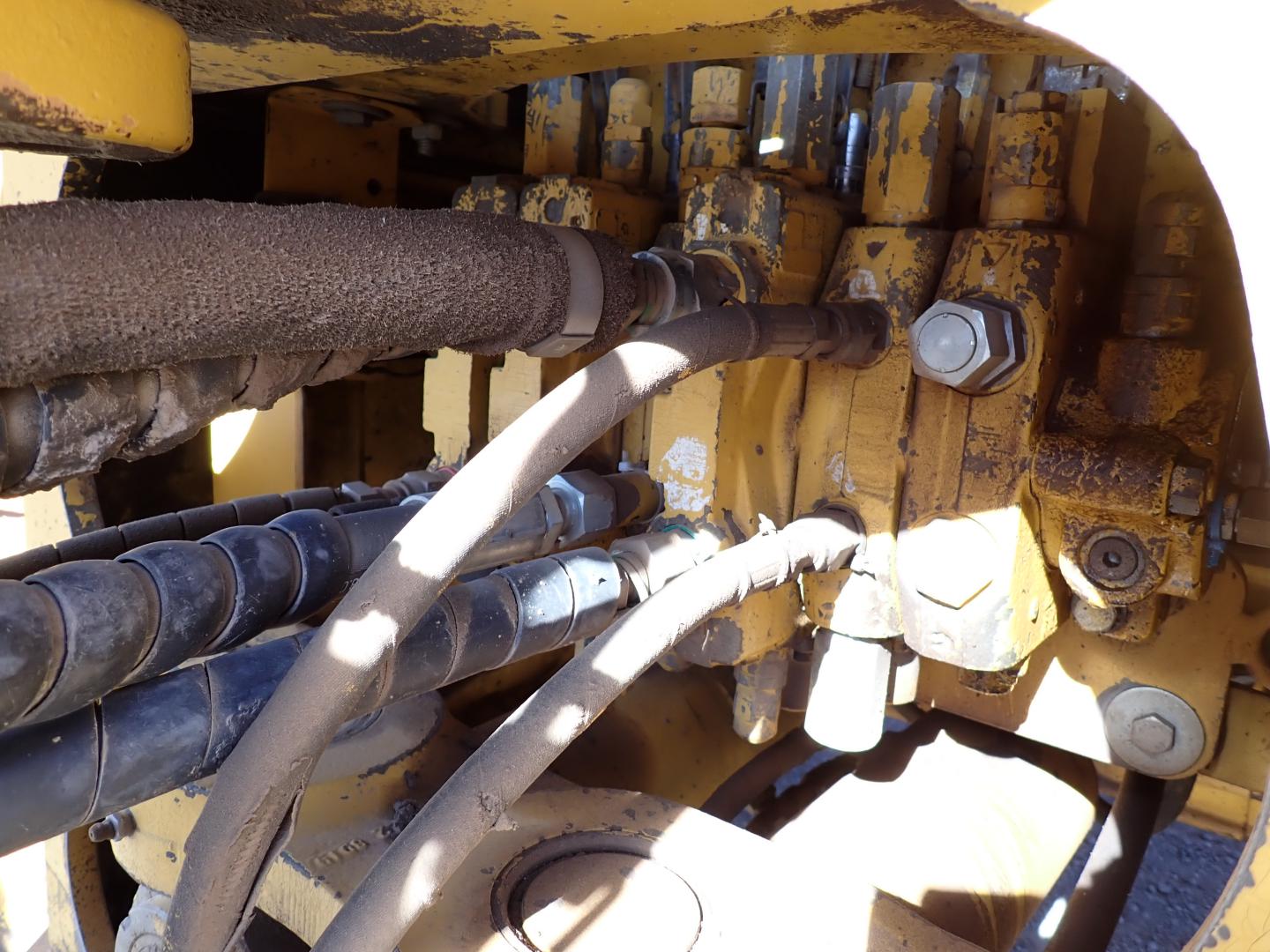 ./imagenes/INVOICE/2019/7599/RETROEXCAVADORA 410E (11).JPG